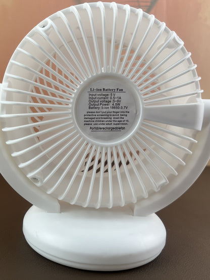 Minyee Oscillating Table Fan Quiet 3-Speed Adjustable Tilt Fan with Safety Grill, Ideal for Home, Office, Dorm